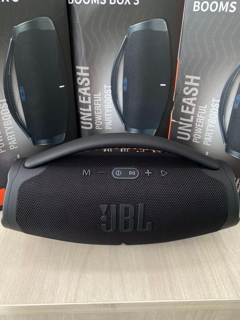 JBL Boombox 3: La bestia del sonido que pone a vibrar tu mundo 🎶🔥
