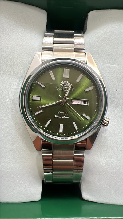 Plateado / Verde